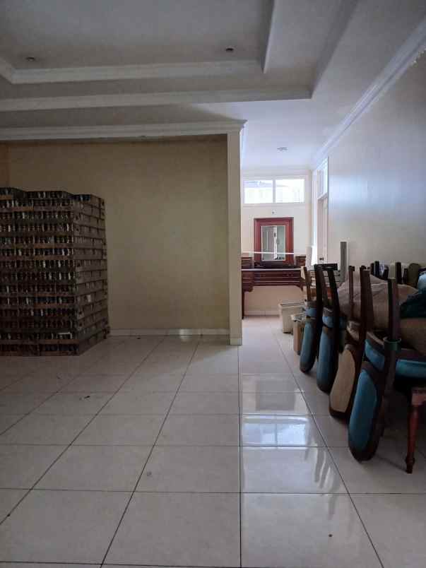 dijual rumah cempaka putih tengah