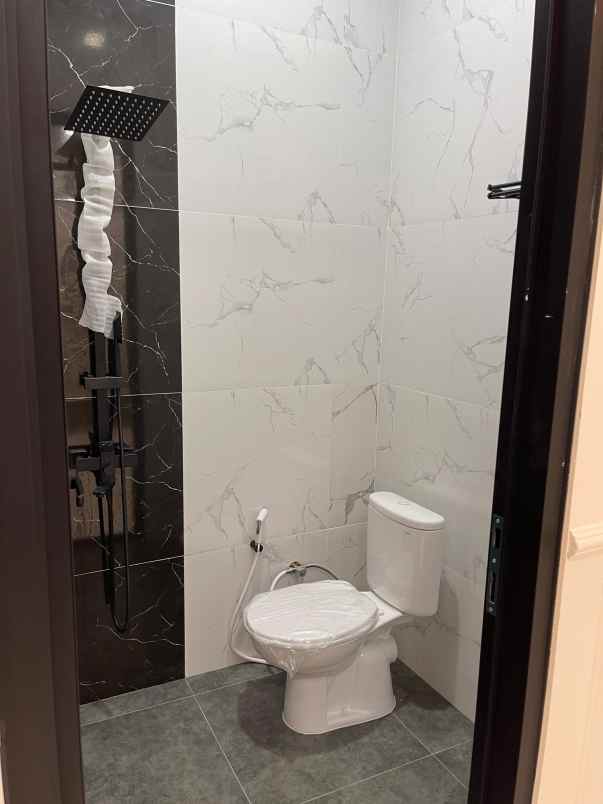 dijual rumah cendrawasih 5 sawah baru