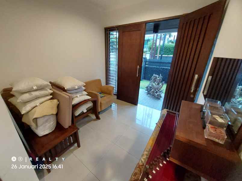 dijual rumah cigadung kota bandung jawa