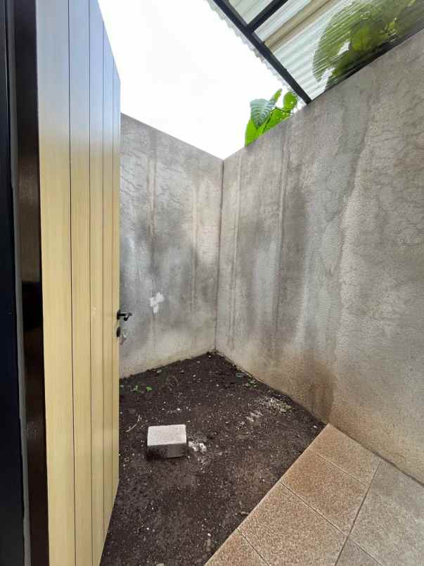 dijual rumah cihanjuang cimahi utara