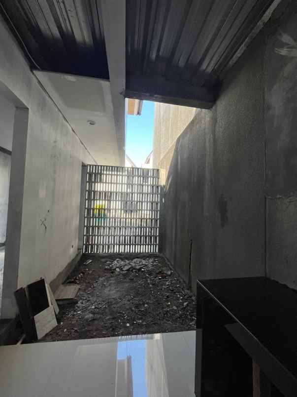 dijual rumah cihanjuang cimahi utara