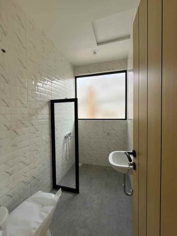 dijual rumah cihanjuang cimahi utara