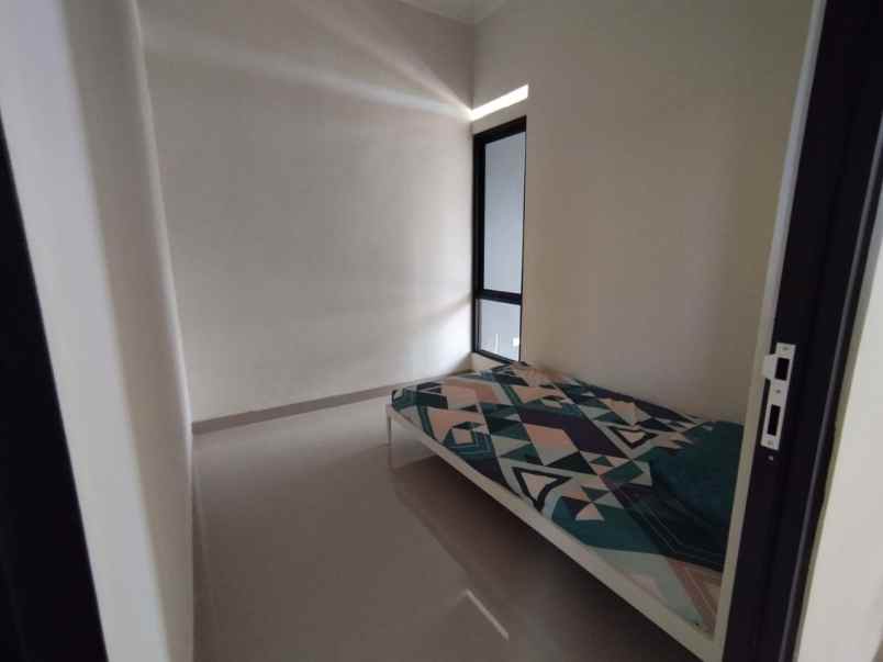 dijual rumah cijengkol