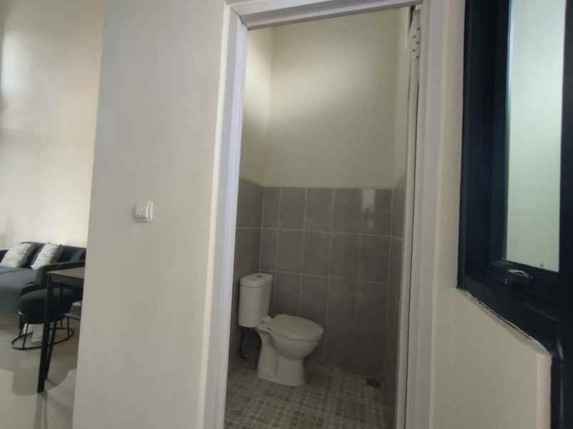 dijual rumah cijengkol