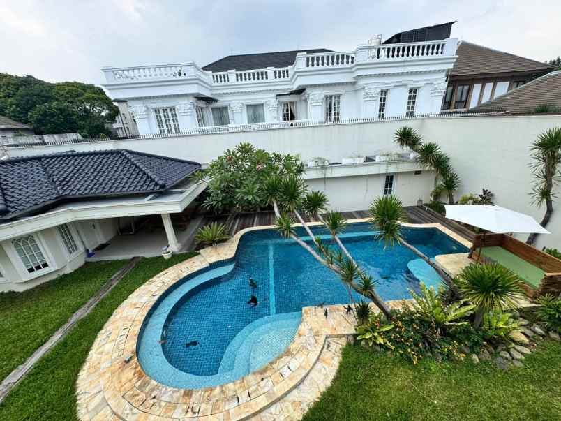 dijual rumah cilandak barat