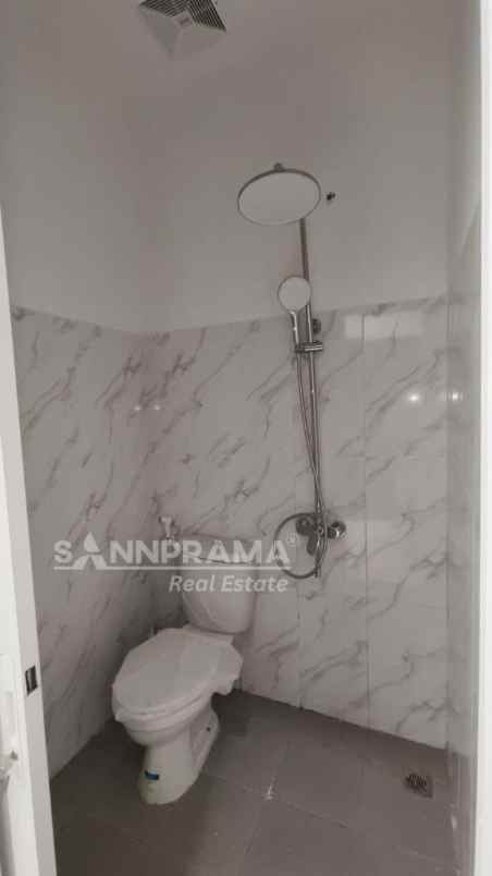 dijual rumah cimanggis