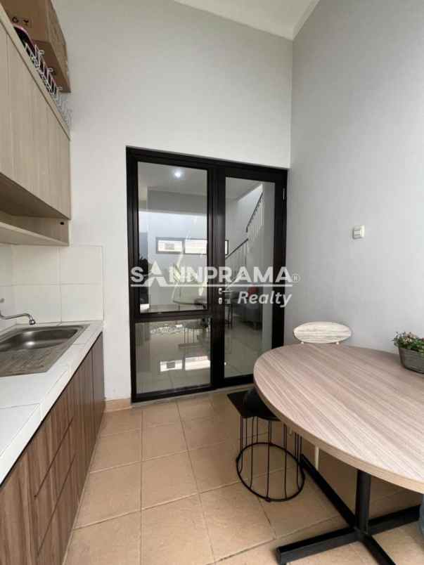 dijual rumah cinangka