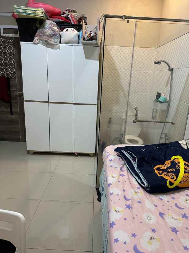 dijual rumah cipageran