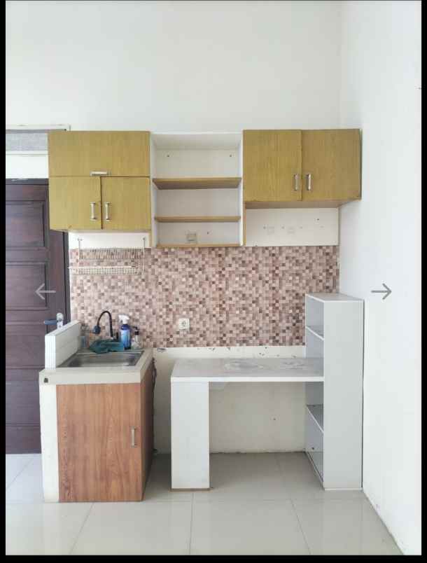 dijual rumah cisaranten