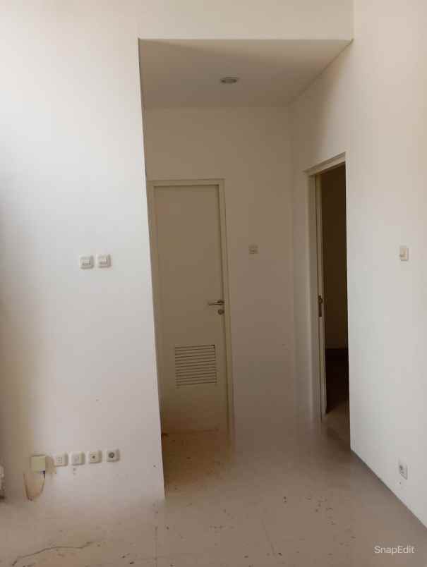 dijual rumah citra garden city