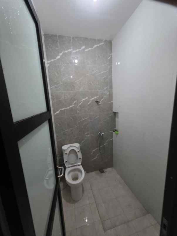 dijual rumah citra grand cibubur