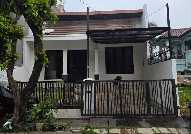 dijual rumah citra grand cibubur