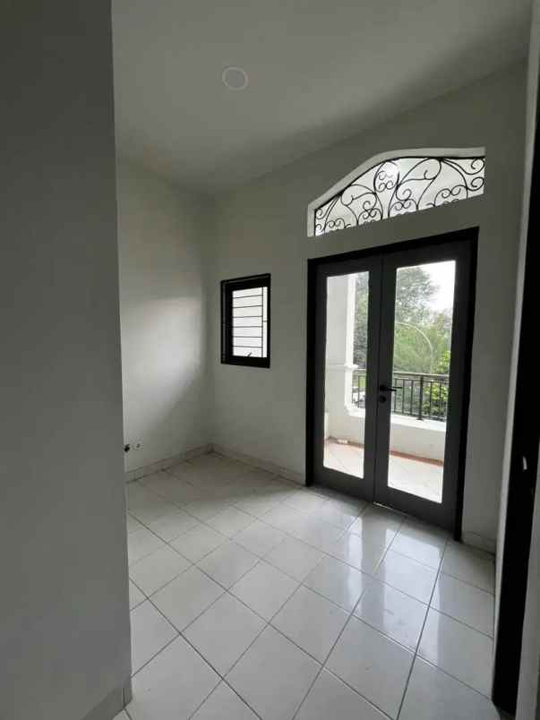 dijual rumah citragrand cibubur