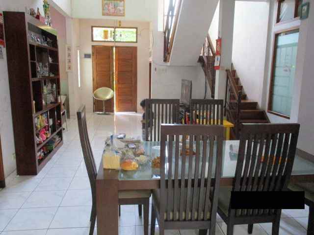 dijual rumah cluster batununggal