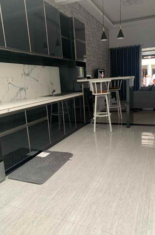 dijual rumah cluster derwati mas estate