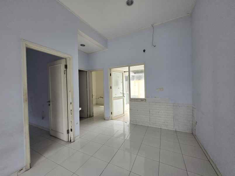 dijual rumah cluster dhana suvarna