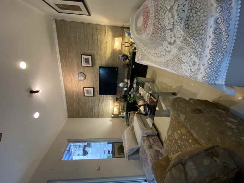 dijual rumah cluster fiordini il lago