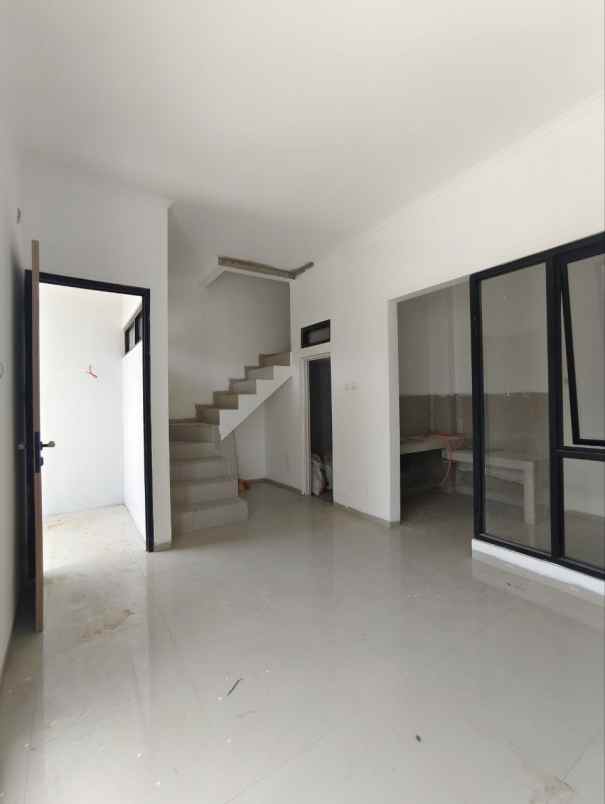 dijual rumah cluster harmony village