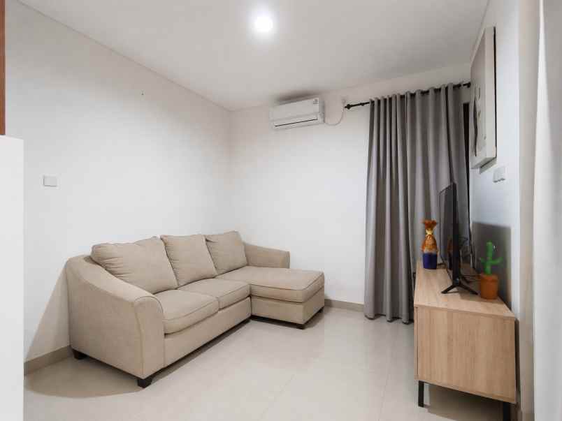 dijual rumah cluster mahakam jgc