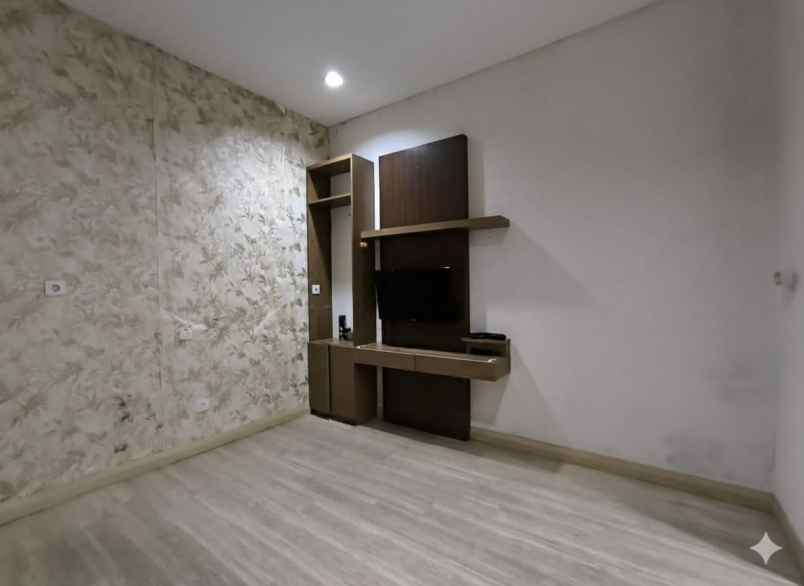 dijual rumah cluster shinano jgc