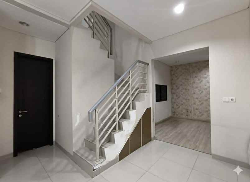 dijual rumah cluster shinano jgc