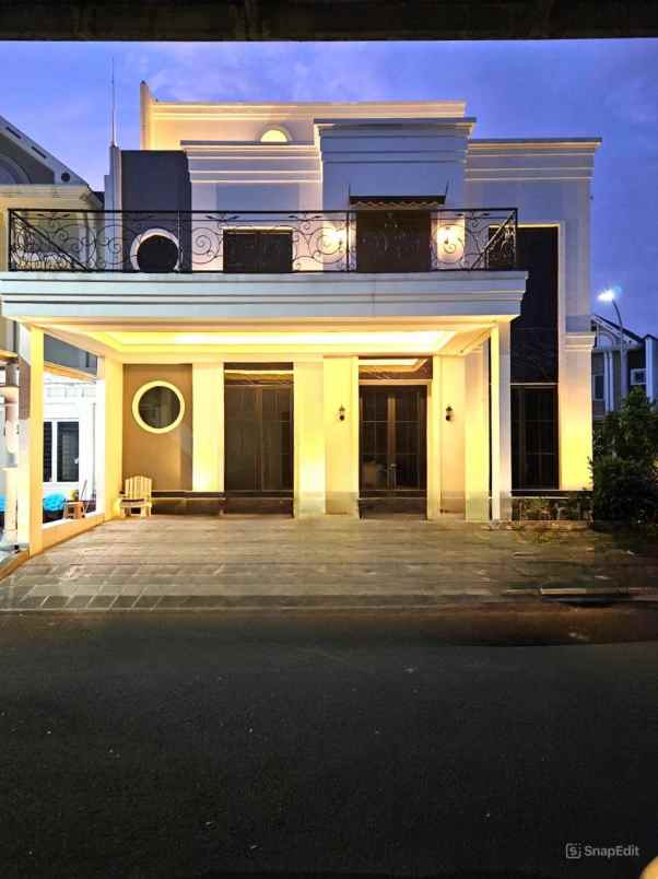dijual rumah cluster thames jgc jakarta