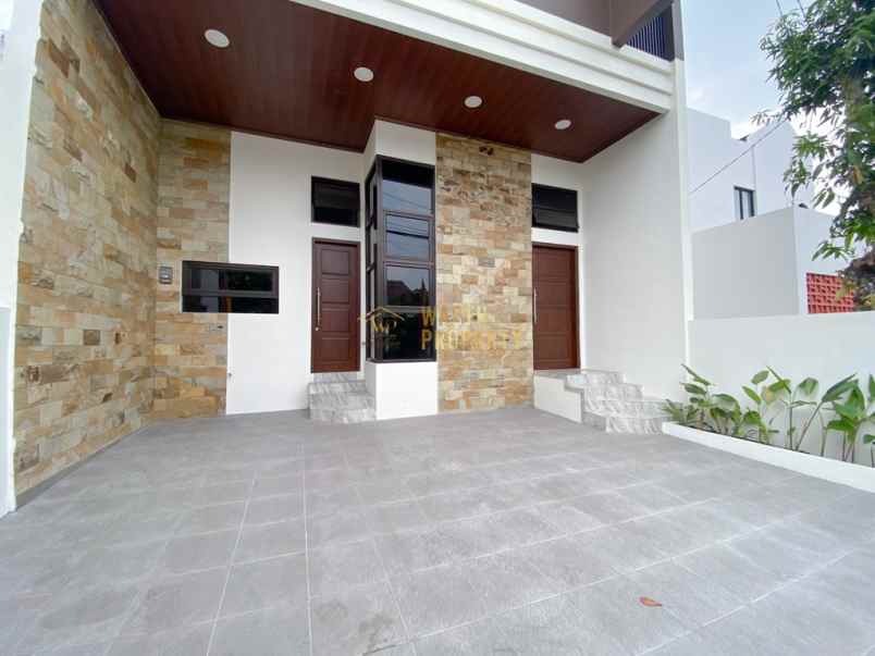 dijual rumah condongcatur depok sleman