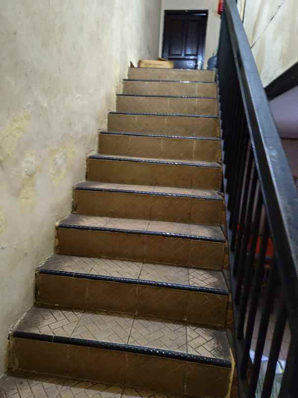 dijual rumah daan mogot estate kapuk