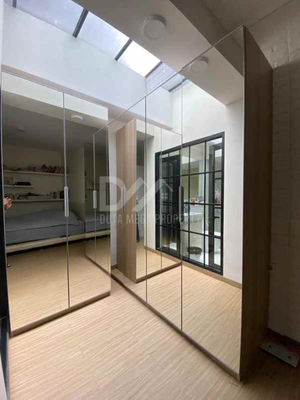 dijual rumah di graha bintaro