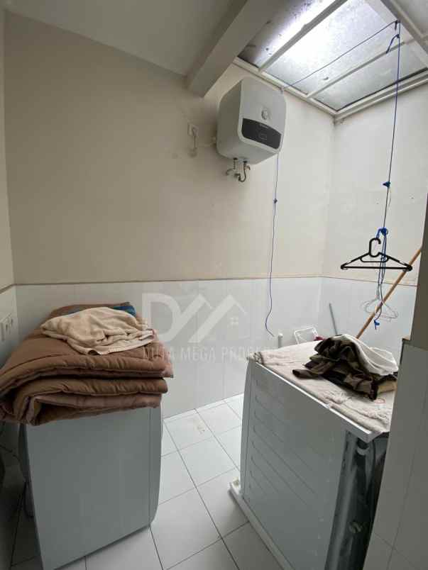 dijual rumah di graha bintaro