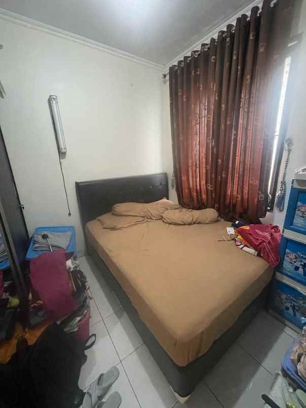 dijual rumah di legenda wisata cibubur