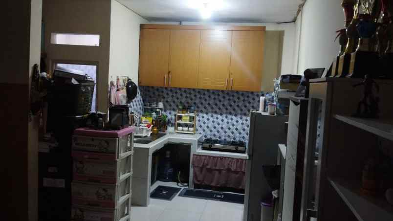 dijual rumah di perum depsos cikarang barat