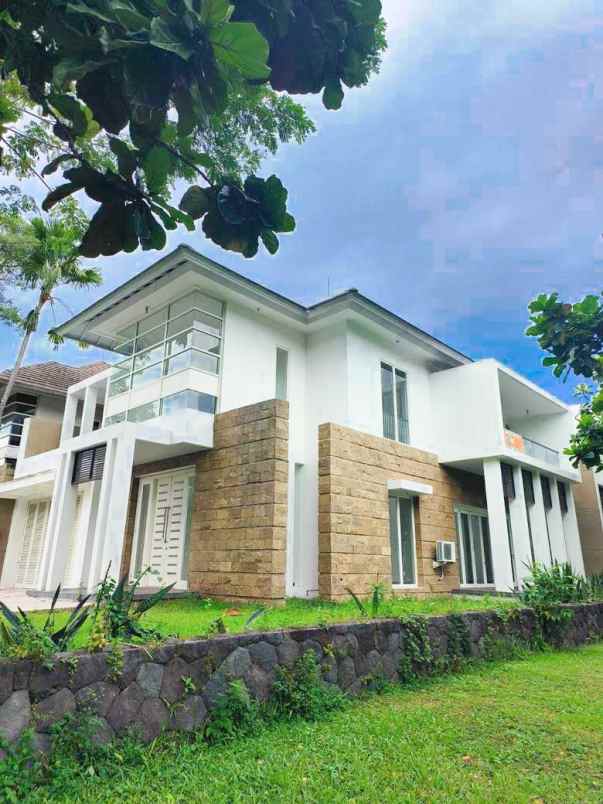dijual rumah diamond hill citraland
