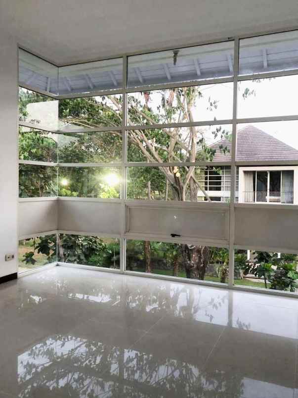 dijual rumah diamond hill citraland