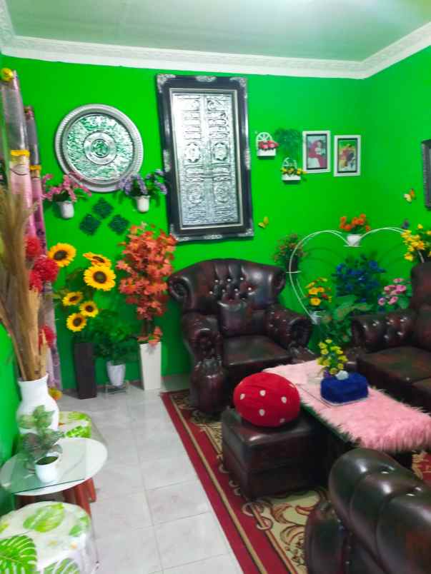 dijual rumah dijual rumah beserta isi
