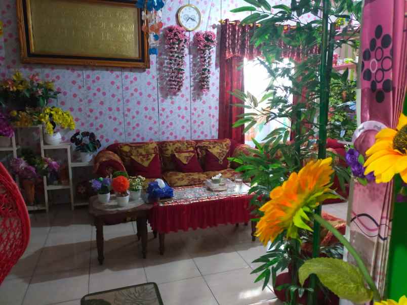 dijual rumah dijual rumah beserta isi