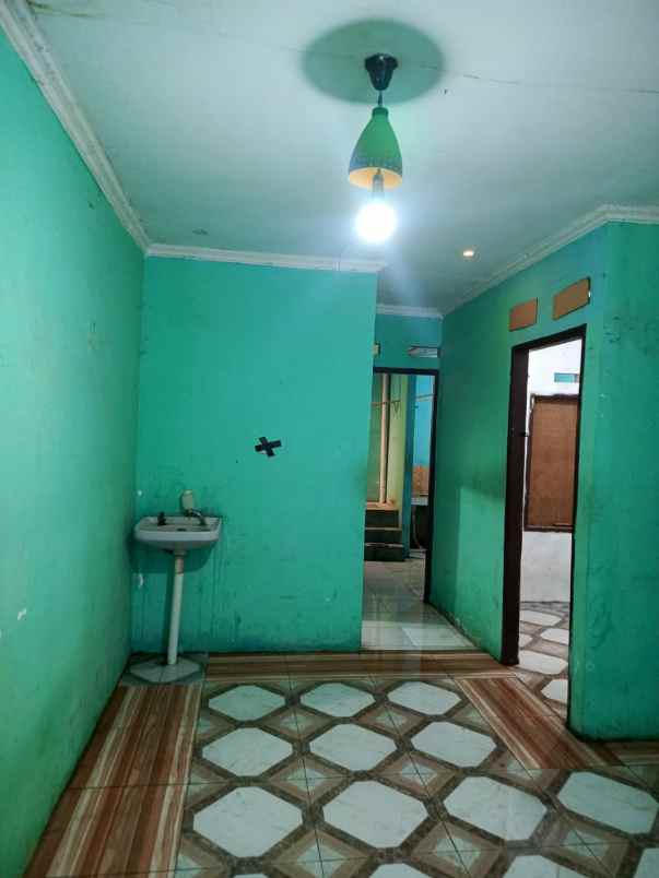 dijual rumah dijual rumah di jl utama
