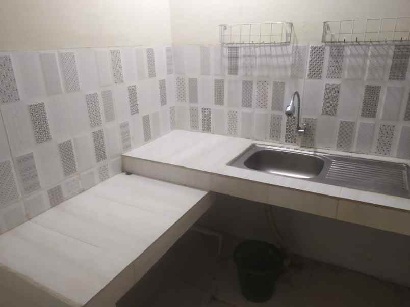 dijual rumah dukuh zamrud blok m padurenan