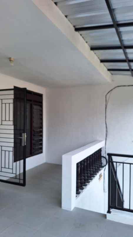 dijual rumah duren sawit