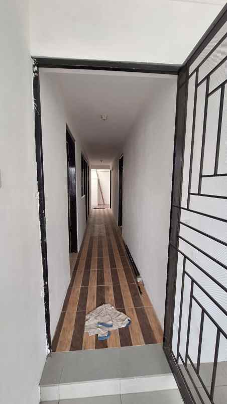 dijual rumah duren sawit