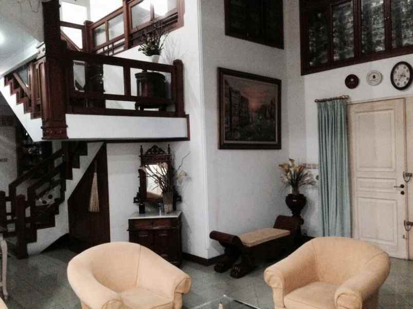 dijual rumah duren sawit