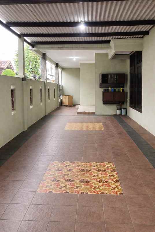 dijual rumah duren sawit