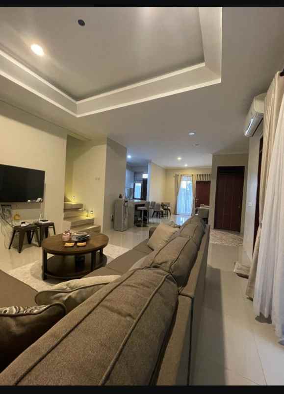 dijual rumah full furnish di ciwaruga bandung