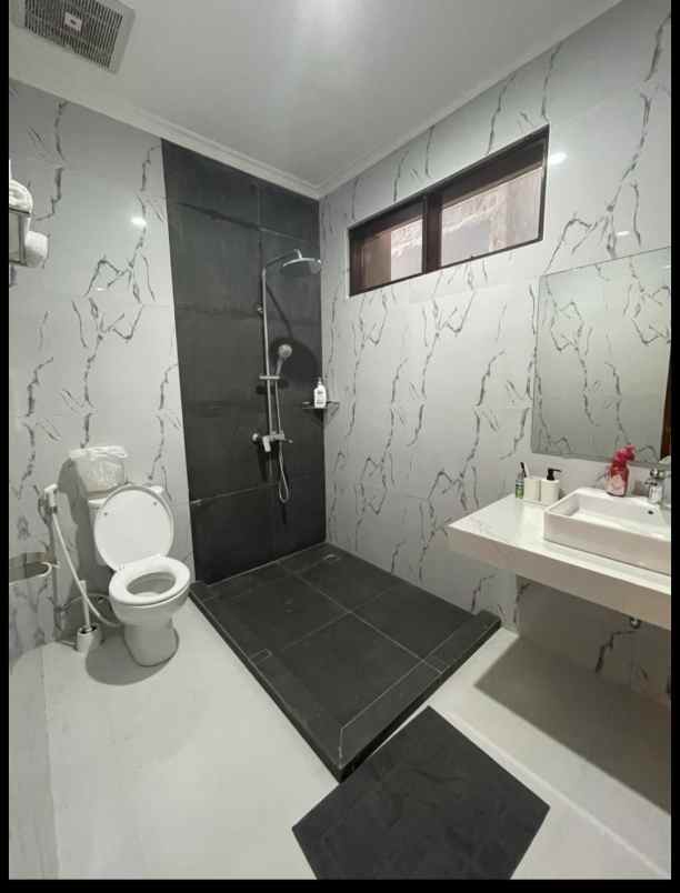 dijual rumah full furnish di ciwaruga bandung