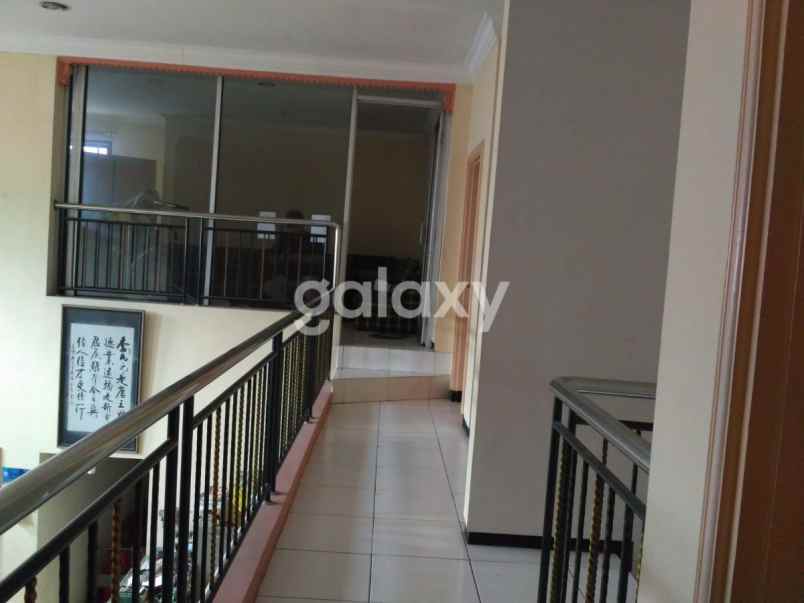 dijual rumah gading pantai