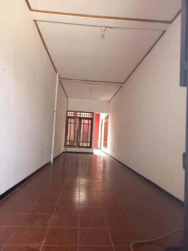 dijual rumah galaxy