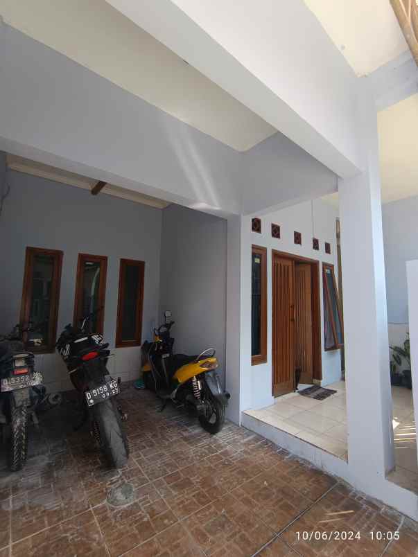 dijual rumah gba 3 ciganitri