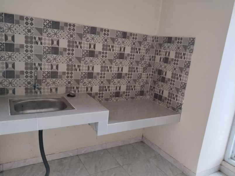 dijual rumah grafika banyumanik