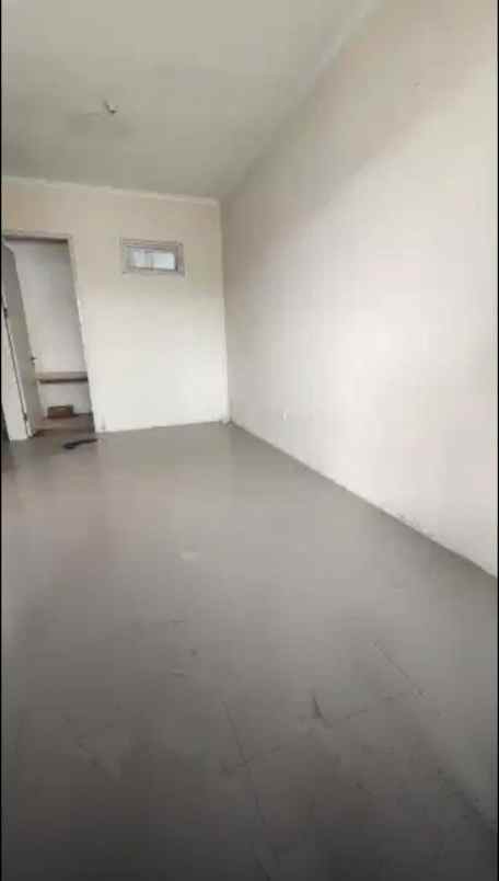 dijual rumah green lake