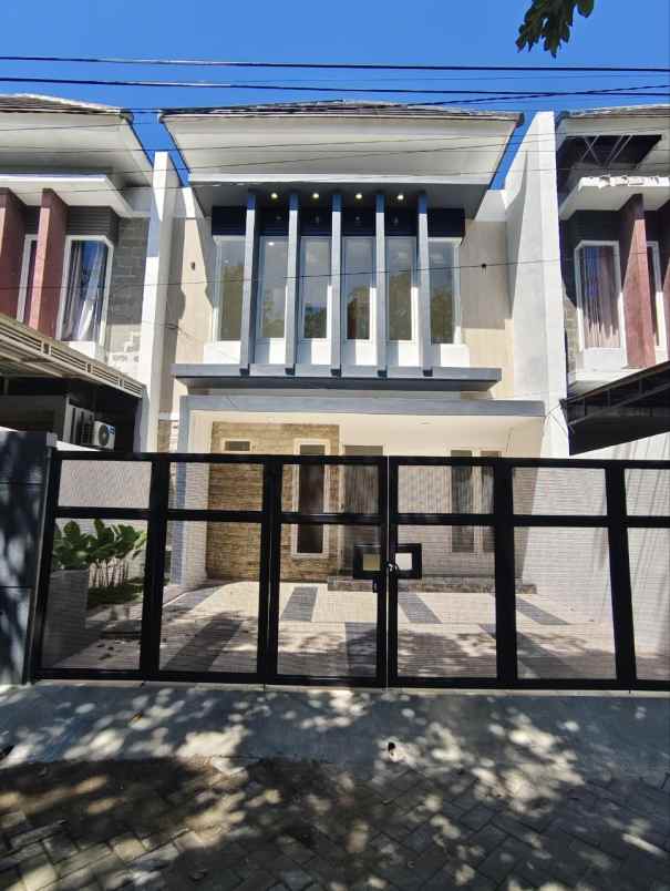 dijual rumah green semanggi wonorejo